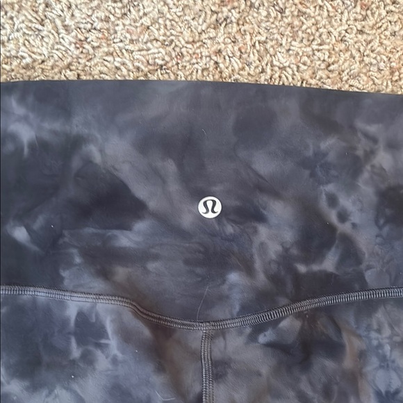 Worn Once Lululemon Tie Dyed Leggings High-Waist Align 23” Crop Leggings - Picture 4 of 7